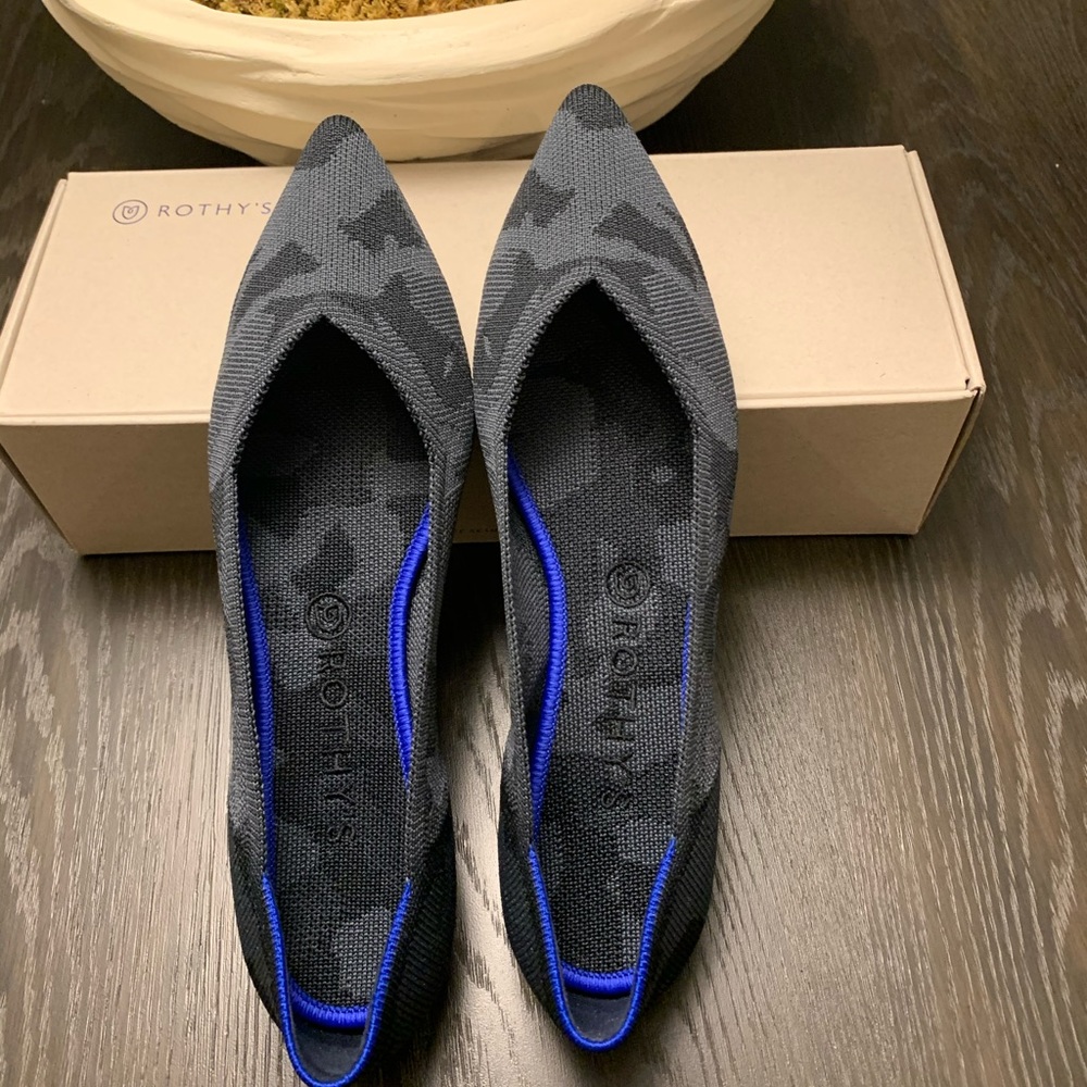 Rothy’s Grey Camo size 11